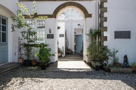 Front entrance 2