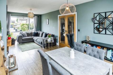 Living room diner
