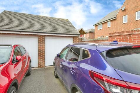 Garage &amp; Parking