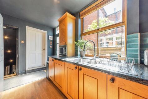 74_albert_street-24