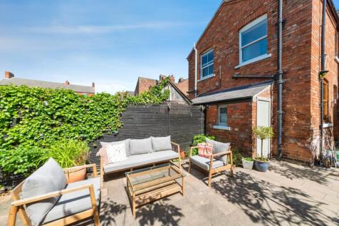 74_albert_street-30