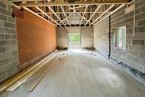 Loft Room / Potential Master Bedroom