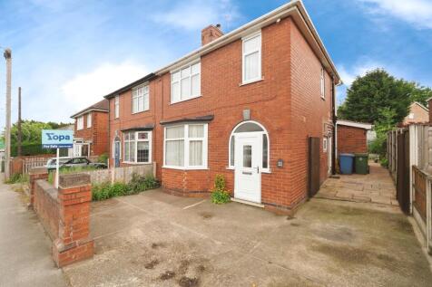 Fantastic Front Shot showing our Front and Side Plot!