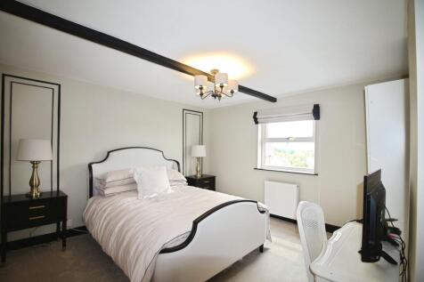 Principle Bedroom