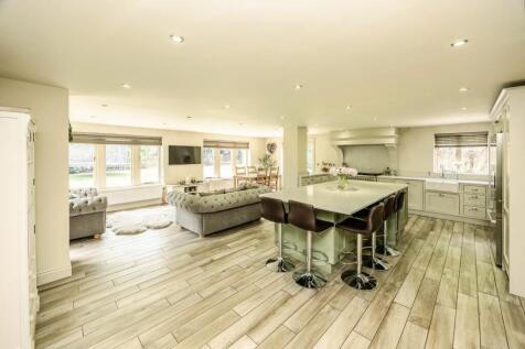 Kitchen-diner- reception room