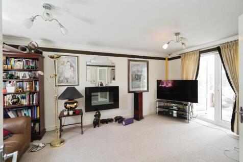 Lounge Area