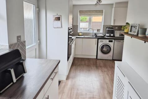 3f3d82b6-Kitchen