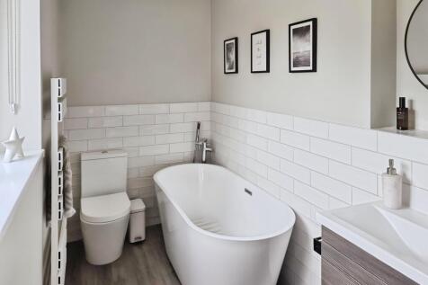 Ea0bf697-En-Suite