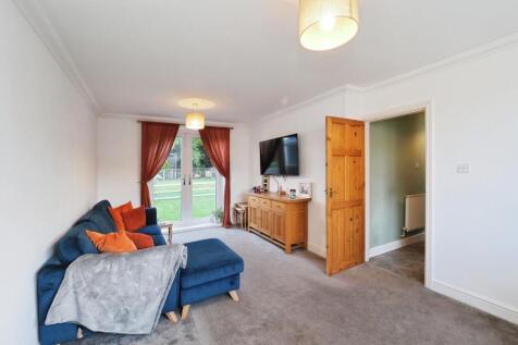 Spacious yet cosy Lounge