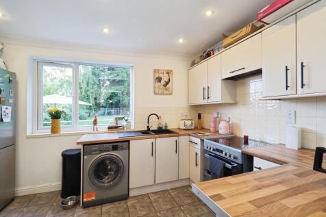 Modern Kitchen Space