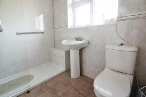 Shower Room.JPG