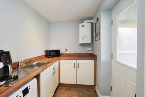 Separate Utility Room