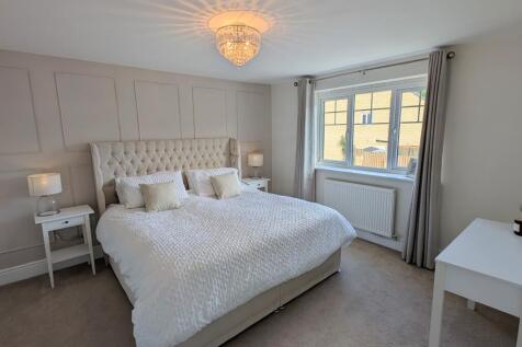 Master Bedroom 1