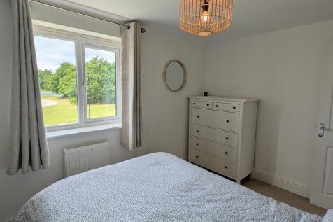 Bedroom 4 -2