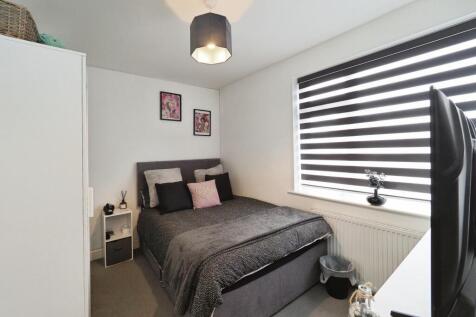 Large Double Bedroom Two