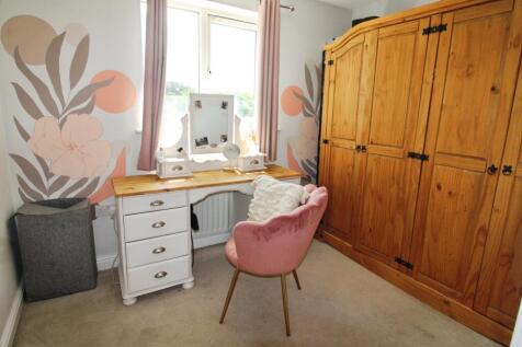 Bedroom 3.JPG
