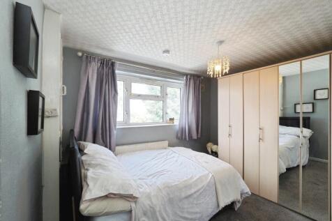 Large Double Bedroom