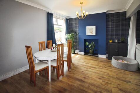 Dining Room.JPG