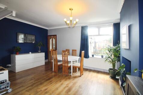 Dining Room..JPG