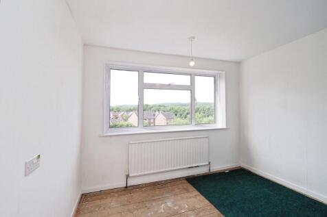 bedroom three/ rear bedroom looking to Outwoods