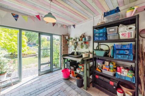 Teapot_cottage-48