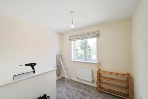 Smaller great sized bedroom