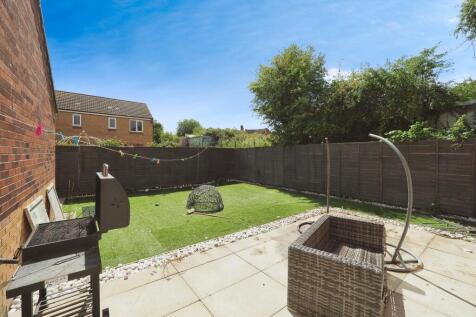 Large Rear Garden