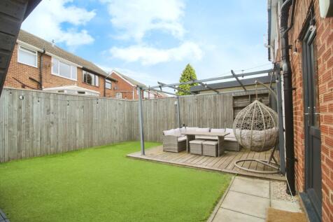 Rear Garden Decking