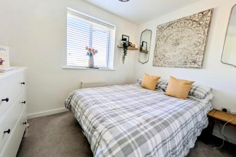 2nd Bedroom