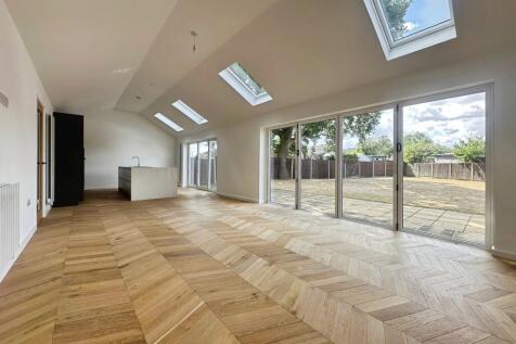 Open Plan Kitchen/Dining/Lounge