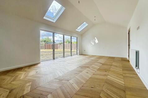 Open Plan Kitchen/Dining/Lounge