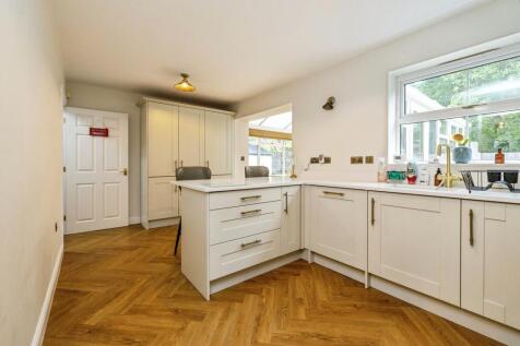 Breakfast/Kitchen