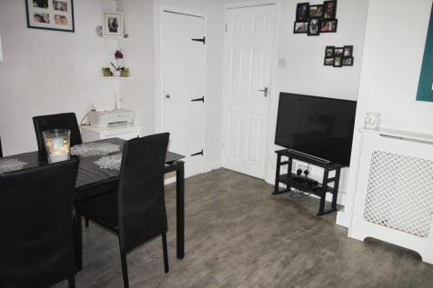 Dining Room..JPG