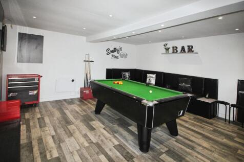 Log Cabin Bar and Games Room.JPG
