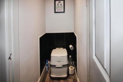 Bar wc.JPG
