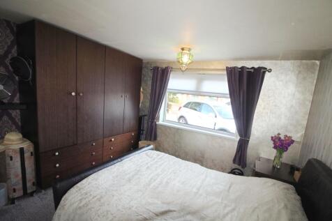 Bedroom 1..JPG