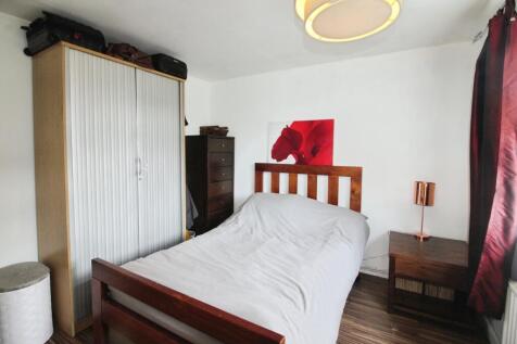 Bedroom 2.JPG