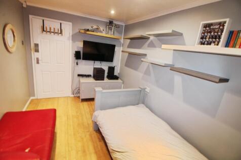Bedroom 3..JPG