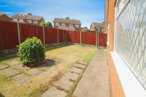Rear Garden..JPG