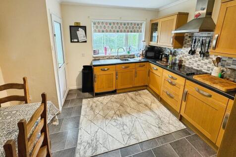 Breakfast/Kitchen