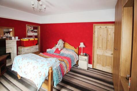 Bedroom1.JPG