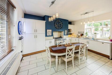 Family Kitchen