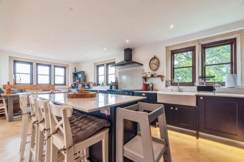 Saxon_house-38