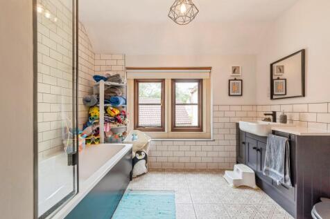 Saxon_house-4