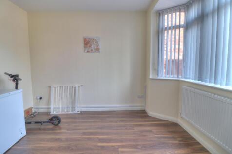 dining room/bedroom five