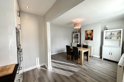 Kitchen/dining area