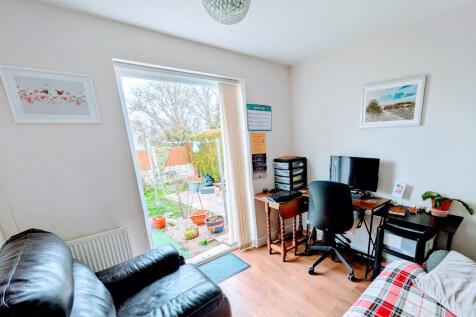 Garden room office 2
