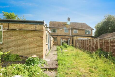 Rear Garden.JPG