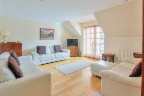 15 Trevelyan Place-1
