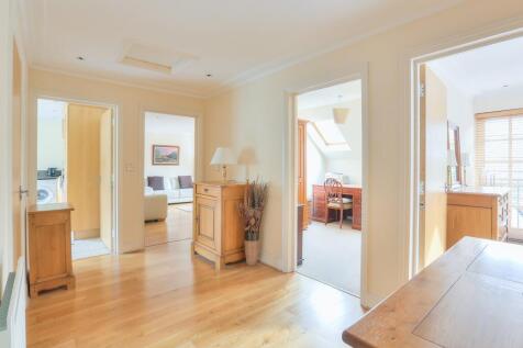 15 Trevelyan Place-1